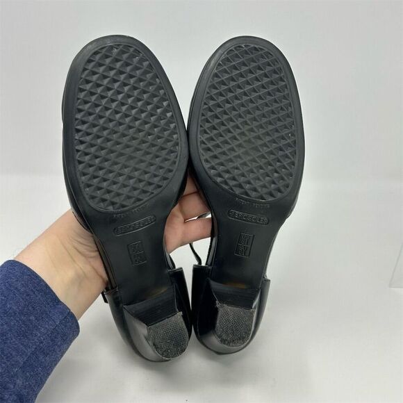 Aerosoles Heelrest Women's Black T-Strap Faux Leather Mary Jane Heels Size 8.5M - Picture 9 of 13
